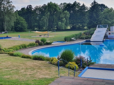 Nichtschwimmer mit Rutsche Nichtschwimmer mit Rutsche © Gemeinde Bodenfelde